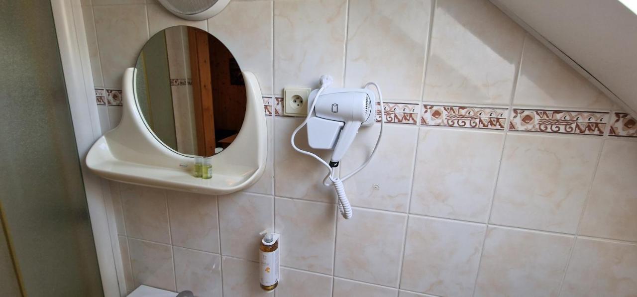 Hostinec U Reky Hotel Ostravice Luaran gambar