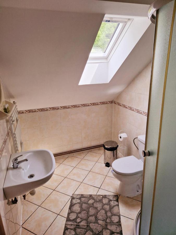 Hostinec U Reky Hotel Ostravice Luaran gambar