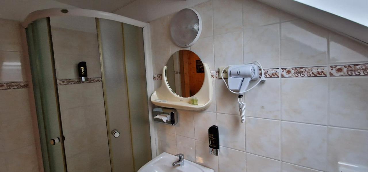 Hostinec U Reky Hotel Ostravice Luaran gambar