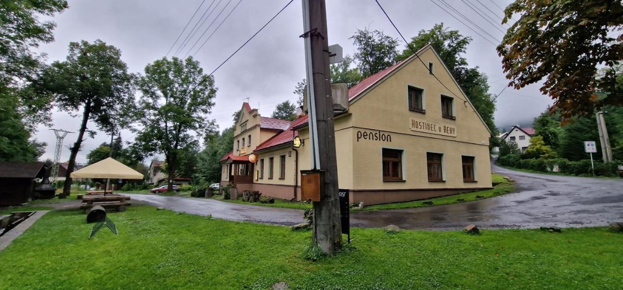 Hostinec U Reky Hotel Ostravice Luaran gambar